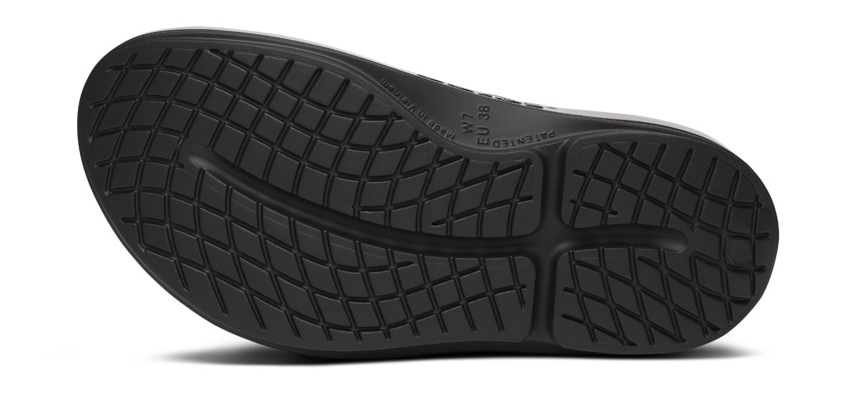 Women's OOmega OOahh Stacked Sandal - Black Sparkle