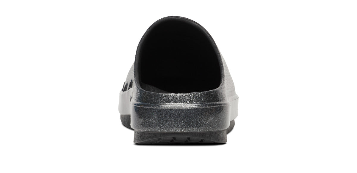Women's OOcloog Luxe Clog - Black Sparkle