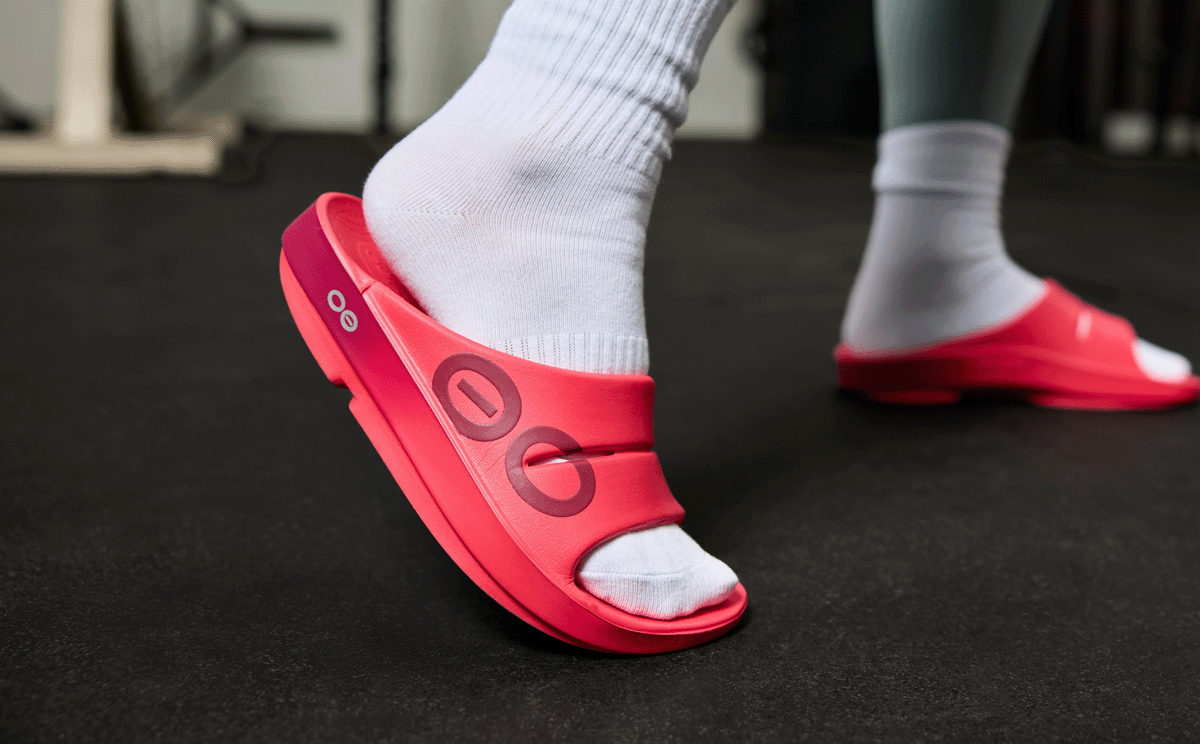Women's OOahh Sport Slide Sandal - Razz Fade