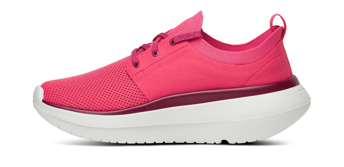 Women's OOmy Stride - Neon Berry