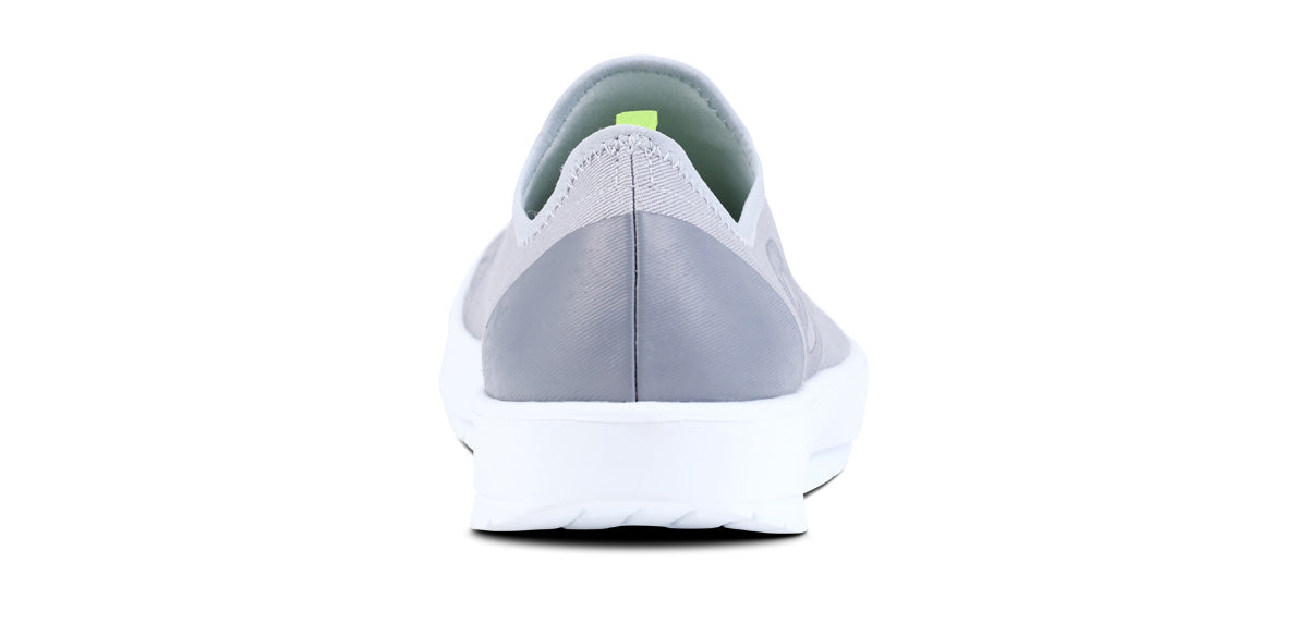 Men's OOmg eeZee Low Shoe - White Gray (SALE)