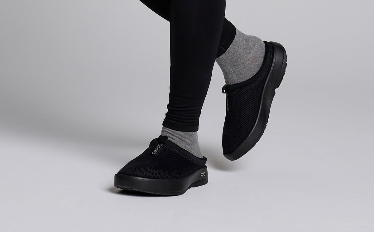 Men's OOcoozie Sport Mule - Black