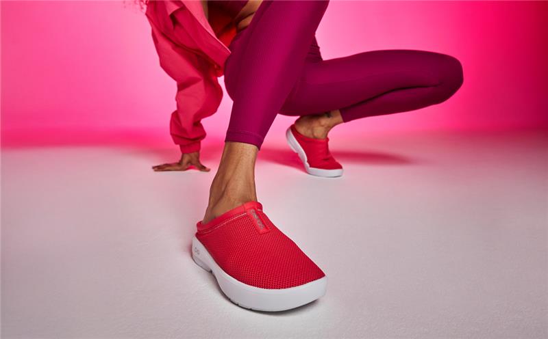 Women's OOcoozie Sport Mule - Neon Berry