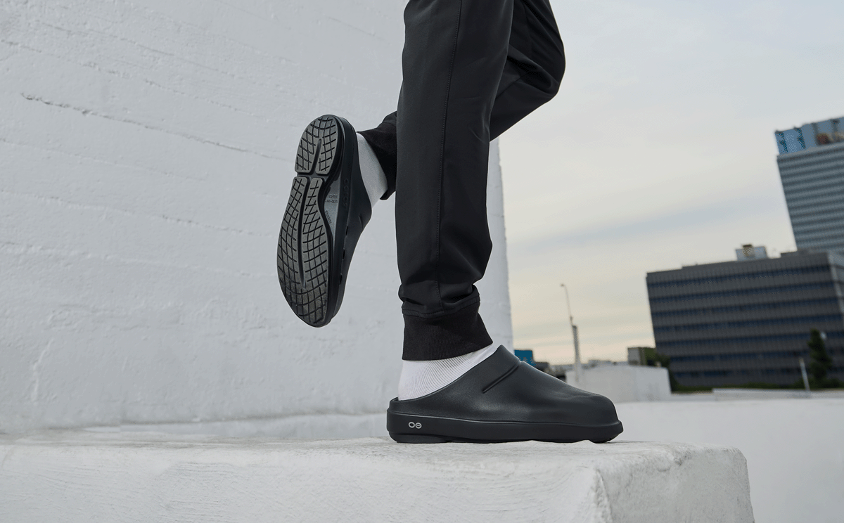 Men's OOcloog Clog - Black