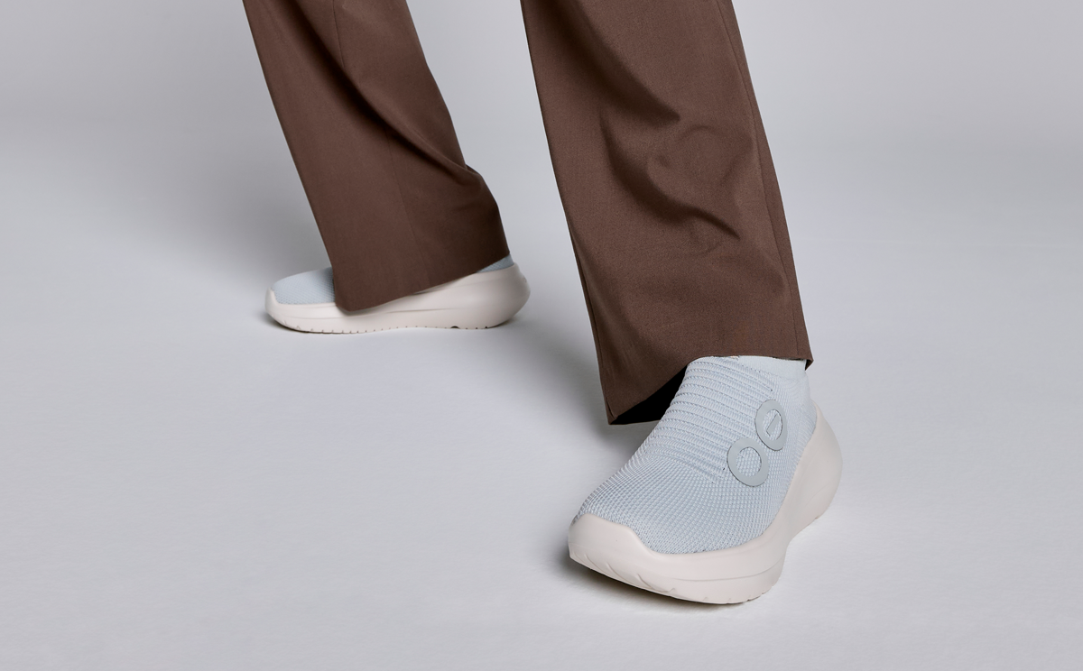 Women's OOmy Zen - Sky